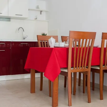 Chermesinus A57 Apartamento